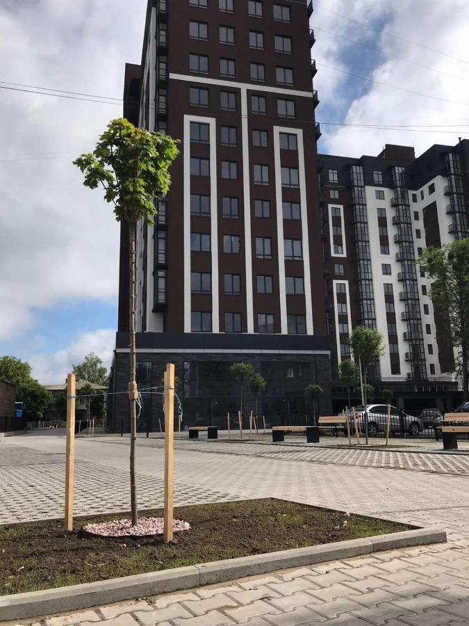 Чудова Квартира В Центрі Міста Apartment Rivne Exterior foto